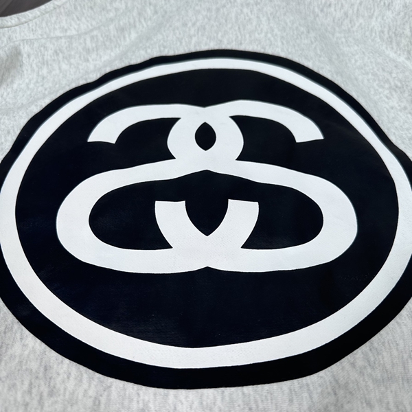 ブランドパーカー全体デザイン